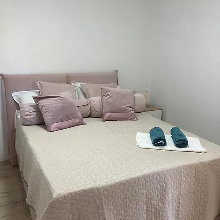 Semesterbostad Seaside House Razanj, Rogoznica - 19159 Ražanj