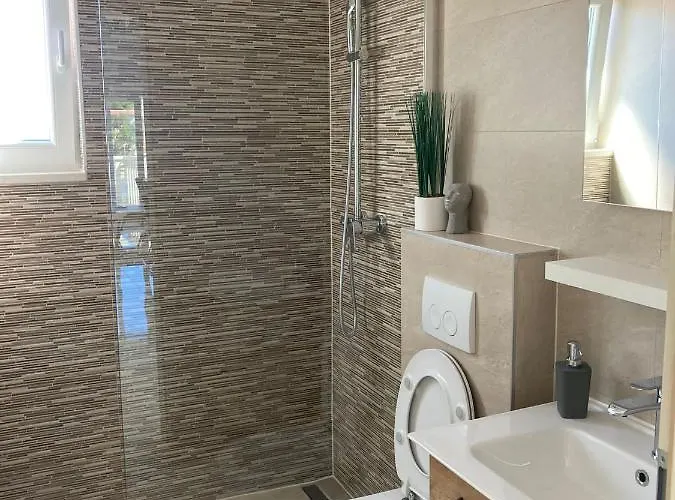 Seaside House Razanj, Rogoznica - 19159 * Ražanj